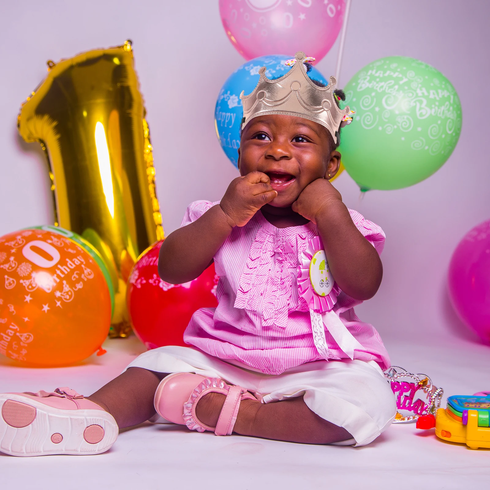16 Pcs Crown Hair Accessories Kids Party Favors Birthday Decoration Mini Hats Reusable Supple Material Photo Prop Lightweight
16 Pcs Crown Hair Accessories Kids Party Favors Birthday Decoration Mini Hats Reusable Supple Material Photo Prop Lightweight