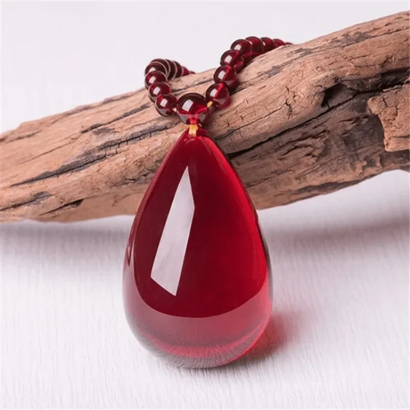 Red Amber Teardrop Pendant Necklace - Elegant Resin, Fashion Gift, Suitable for Men, Women and Friends
Red Amber Teardrop Pendant Necklace - Elegant Resin, Fashion Gift, Suitable for Men, Women and Friends