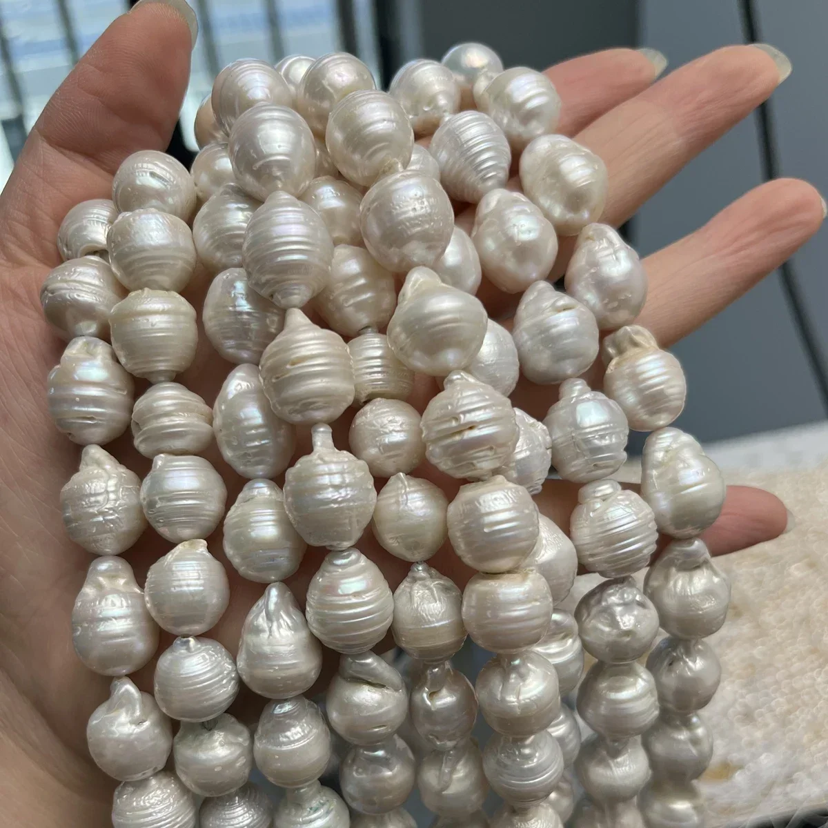 12-15mmAAAA Natural Freshwater Big Baroque Threaded Pearl Bead Jewelry Make Gift DIY Necklace Bracelet Accessories Wedding Women
12-15mmAAAA Natural Freshwater Big Baroque Threaded Pearl Bead Jewelry Make Gift DIY Necklace Bracelet Accessories Wedding Women