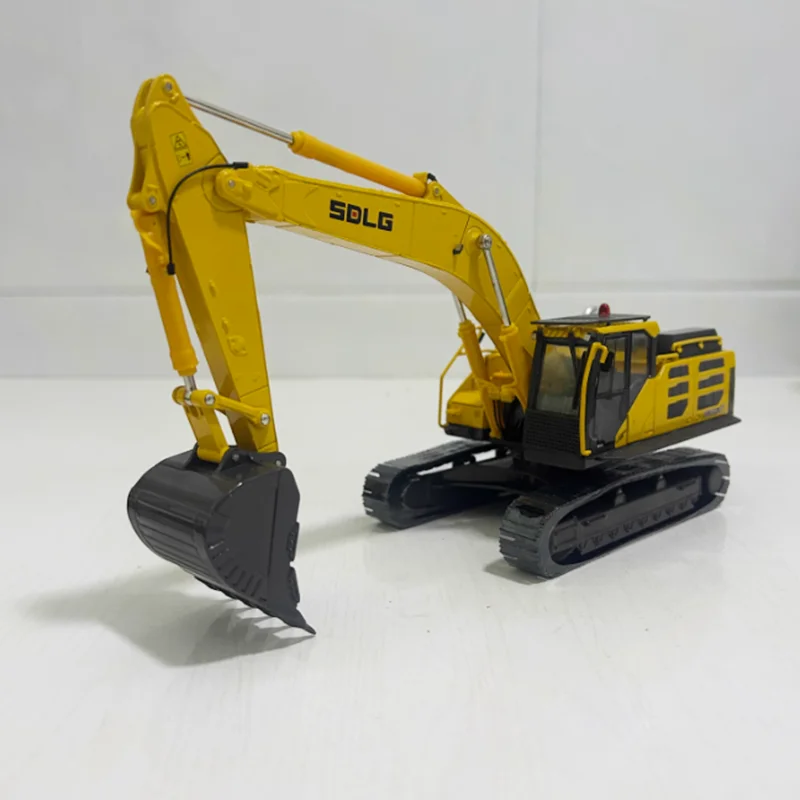 Литой под давлением масштаб 1:35 SDLG E6395H Экскаватор из сплава, инженерная модель автомобиля, коллекция украшений, сувенир, подарочный дисплей
Литой под давлением масштаб 1:35 SDLG E6395H Экскаватор из сплава, инженерная модель автомобиля, коллекция украшений, сувенир, подарочный дисплей