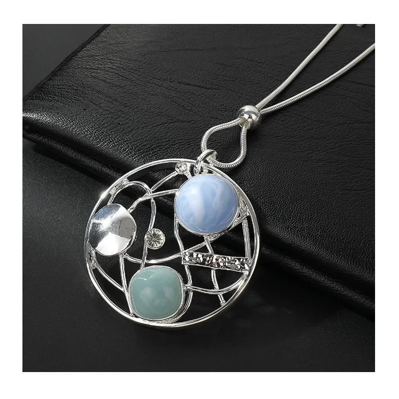 Long Necklace Fashion New Necklace Women's High Sense Exaggerated Foreign Trade Jewelry Necklace Jewelry Sweater Chain
Long Necklace Fashion New Necklace Women's High Sense Exaggerated Foreign Trade Jewelry Necklace Jewelry Sweater Chain
