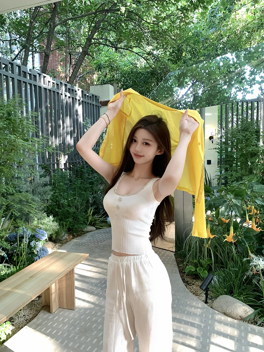 Легкий вязаный кардиган для лета, защита от солнца, повседневный стиль, для поездок на работу, мягкий, нежный, элегантный, для ежедневной носки, нейлон-спандекс
Легкий вязаный кардиган для лета, защита от солнца, повседневный стиль, для поездок на работу, мягкий, нежный, элегантный, для ежедневной носки, нейлон-спандекс