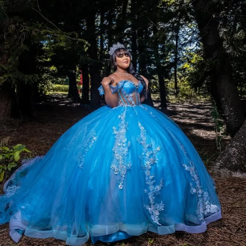 Customized blue Quinceanera Dresses Off the Shoulder Tull crystal applique 3D flower ruffle Lace Vestido De 15 Quinceanera
Customized blue Quinceanera Dresses Off the Shoulder Tull crystal applique 3D flower ruffle Lace Vestido De 15 Quinceanera