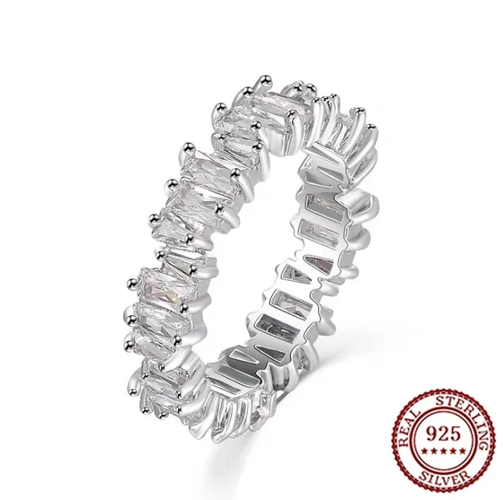 2025 New Trend 925 Sterling Silver Classic Temperament, Grand Fashion, Classic Women's Zircon Set Wheels, Exquisite Ring
2025 New Trend 925 Sterling Silver Classic Temperament, Grand Fashion, Classic Women's Zircon Set Wheels, Exquisite Ring
