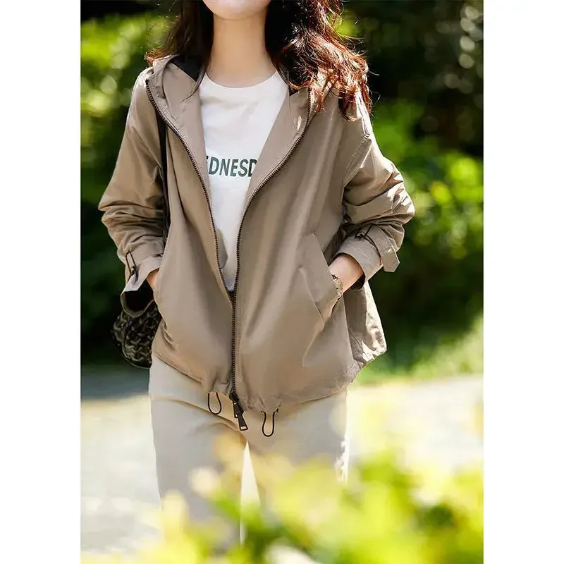 Fashion Hooded Zipper Black Trench Coat Spring Autumn Women's Tops Loose Cropped Jacket Korean Coats Women Solid Color Retro New
Fashion Hooded Zipper Black Trench Coat Spring Autumn Women's Tops Loose Cropped Jacket Korean Coats Women Solid Color Retro New