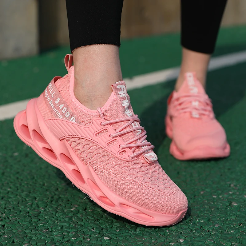 Men's Casual Sneakers Comfortable Breathable Lightweight Men's Low-Cut Running Shoes with Non-Slip Mesh Upper Thick Sole
Men's Casual Sneakers Comfortable Breathable Lightweight Men's Low-Cut Running Shoes with Non-Slip Mesh Upper Thick Sole