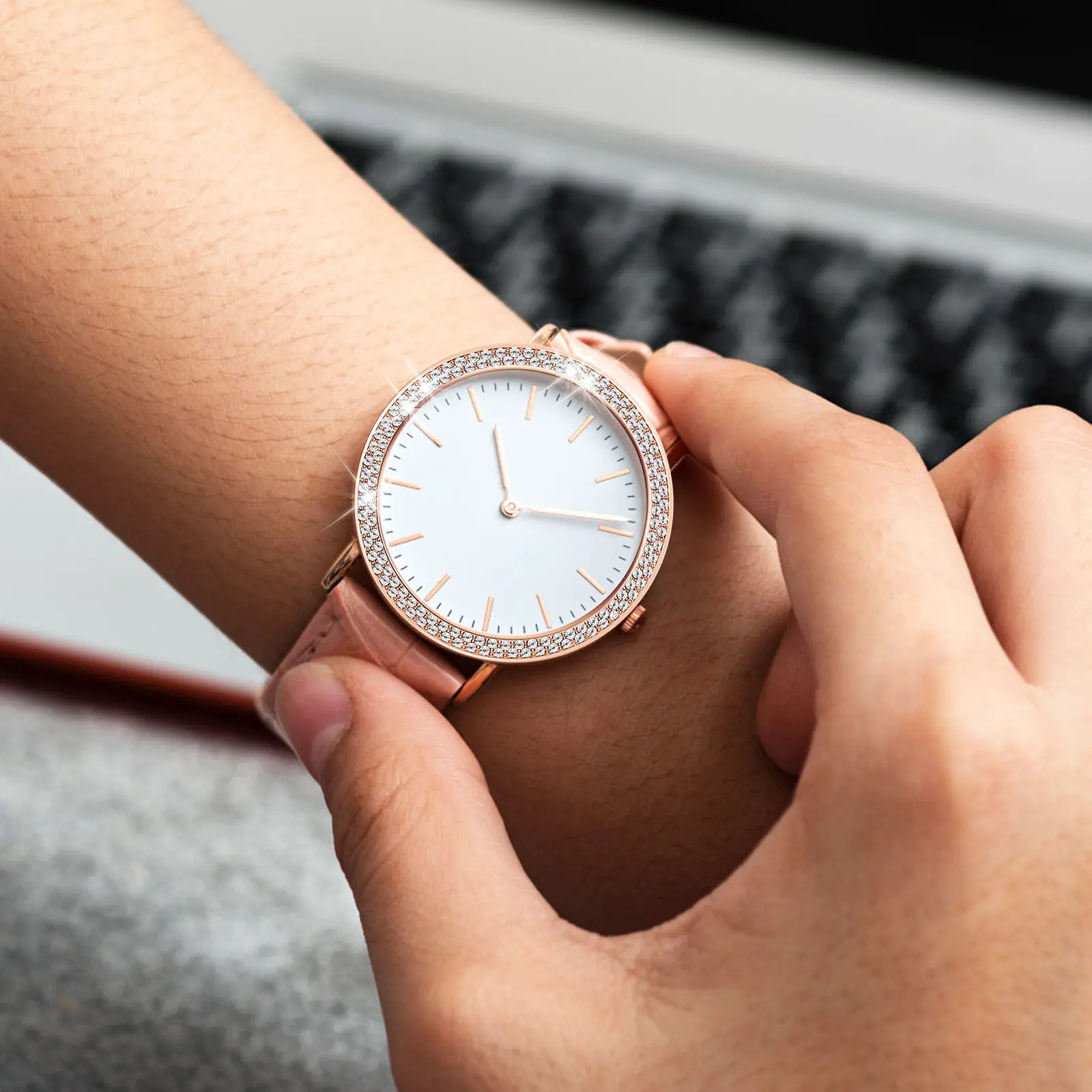 Rhinestone Watch Protector Ring Case for 3 40Mm 41Mm 45Mm 46Mm Smartwatch Bezel Cover Bling Diamond Accent
Rhinestone Watch Protector Ring Case for 3 40Mm 41Mm 45Mm 46Mm Smartwatch Bezel Cover Bling Diamond Accent