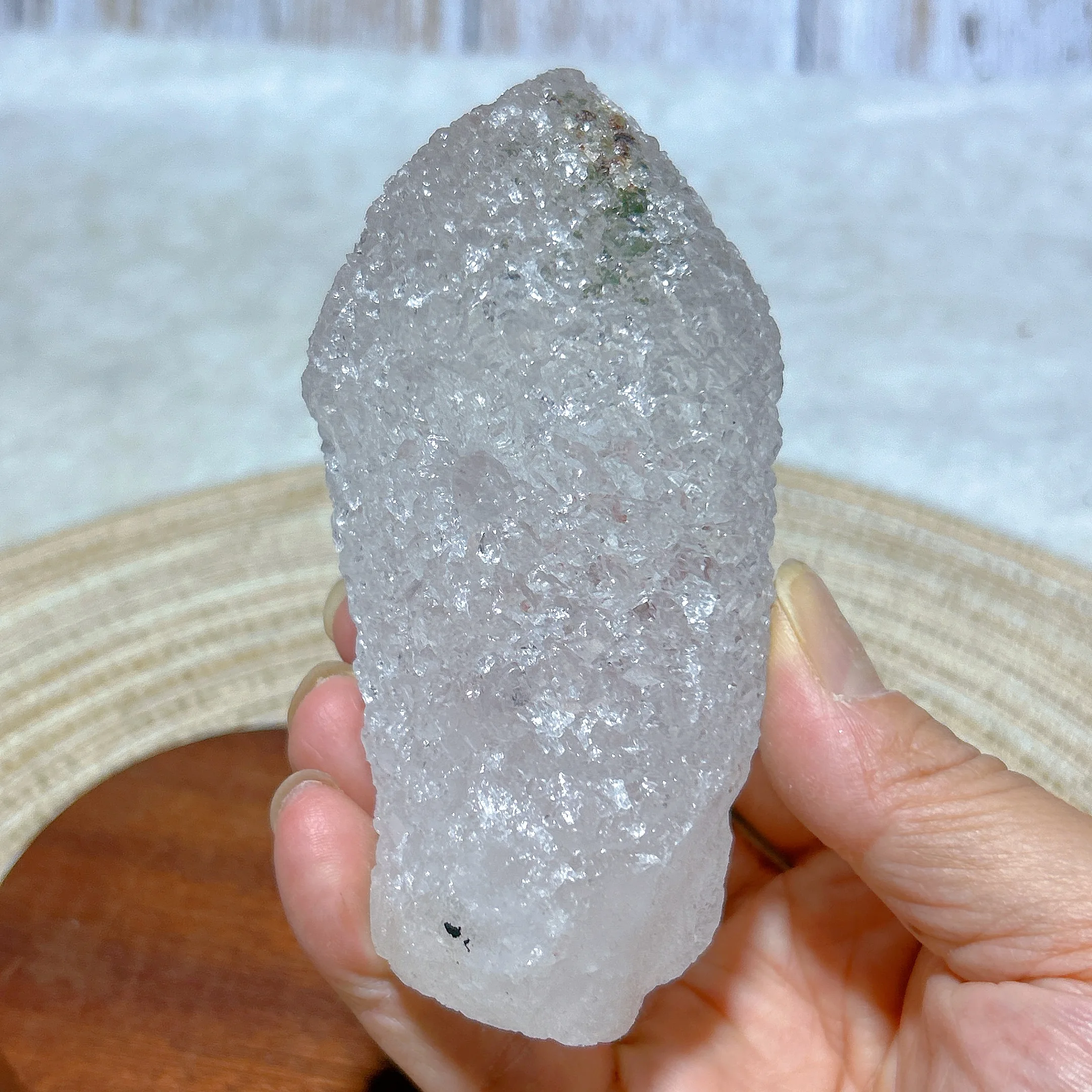 Healing Natural Brazil Crystal Buddhas Head Clear Quartz Raw Stone Gemstones Reiki Mineral Energy Home Decorations Gift
Healing Natural Brazil Crystal Buddhas Head Clear Quartz Raw Stone Gemstones Reiki Mineral Energy Home Decorations Gift