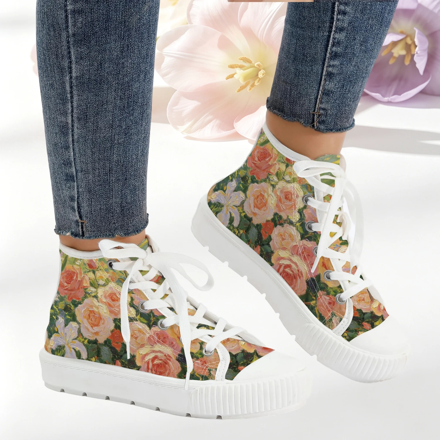 Women's Oil Painting Style Retro Rose Floral Print High Top Casual Canvas Shoes Art Atmosphere Thick Sole Shoes
Women's Oil Painting Style Retro Rose Floral Print High Top Casual Canvas Shoes Art Atmosphere Thick Sole Shoes