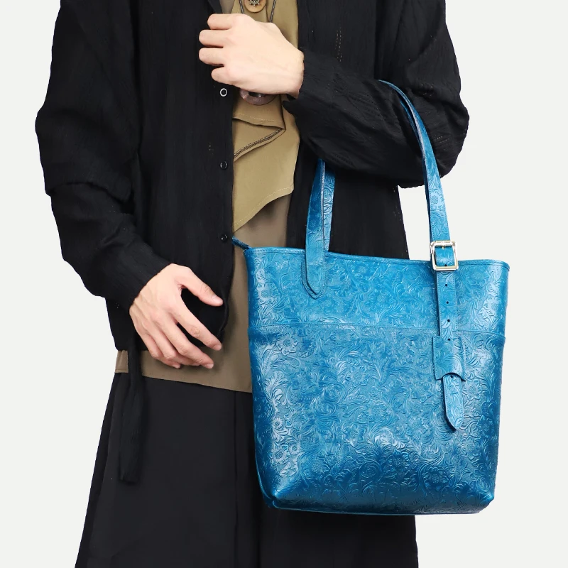 New Flower Pattern Retro Thick Genuine Leather Women Handbags Lady Shoulder Bags Female Tote Bag Solid Color
New Flower Pattern Retro Thick Genuine Leather Women Handbags Lady Shoulder Bags Female Tote Bag Solid Color