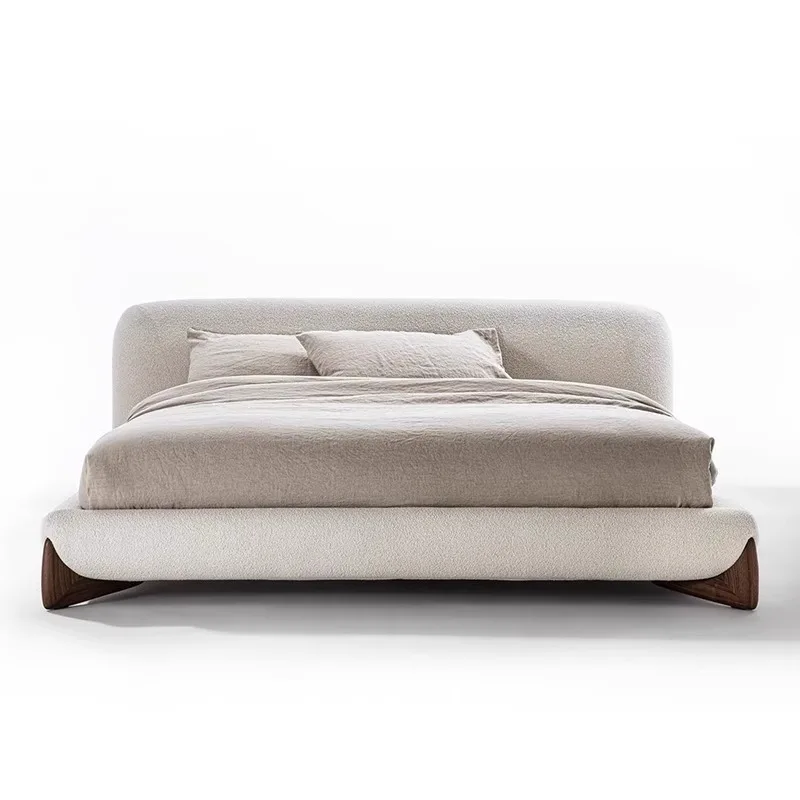 Minimalist fabric bed, lamb wool large white double bed, wabi sandy wind villa master bedroom soft bag floor-to-ceiling bed
Minimalist fabric bed, lamb wool large white double bed, wabi sandy wind villa master bedroom soft bag floor-to-ceiling bed