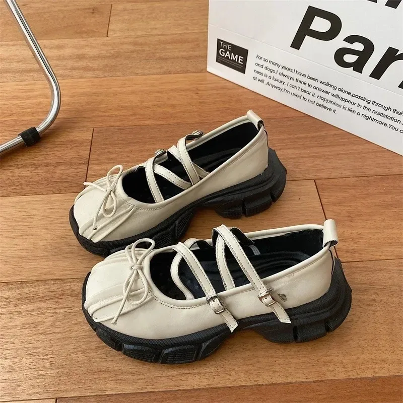 Women's Mary Jane Shoes Fashion Shallow Chunky Sneakers for Woman Exquisite Hollow Out Casual Shoes Designer Shoes Zapatos Mujer
Women's Mary Jane Shoes Fashion Shallow Chunky Sneakers for Woman Exquisite Hollow Out Casual Shoes Designer Shoes Zapatos Mujer