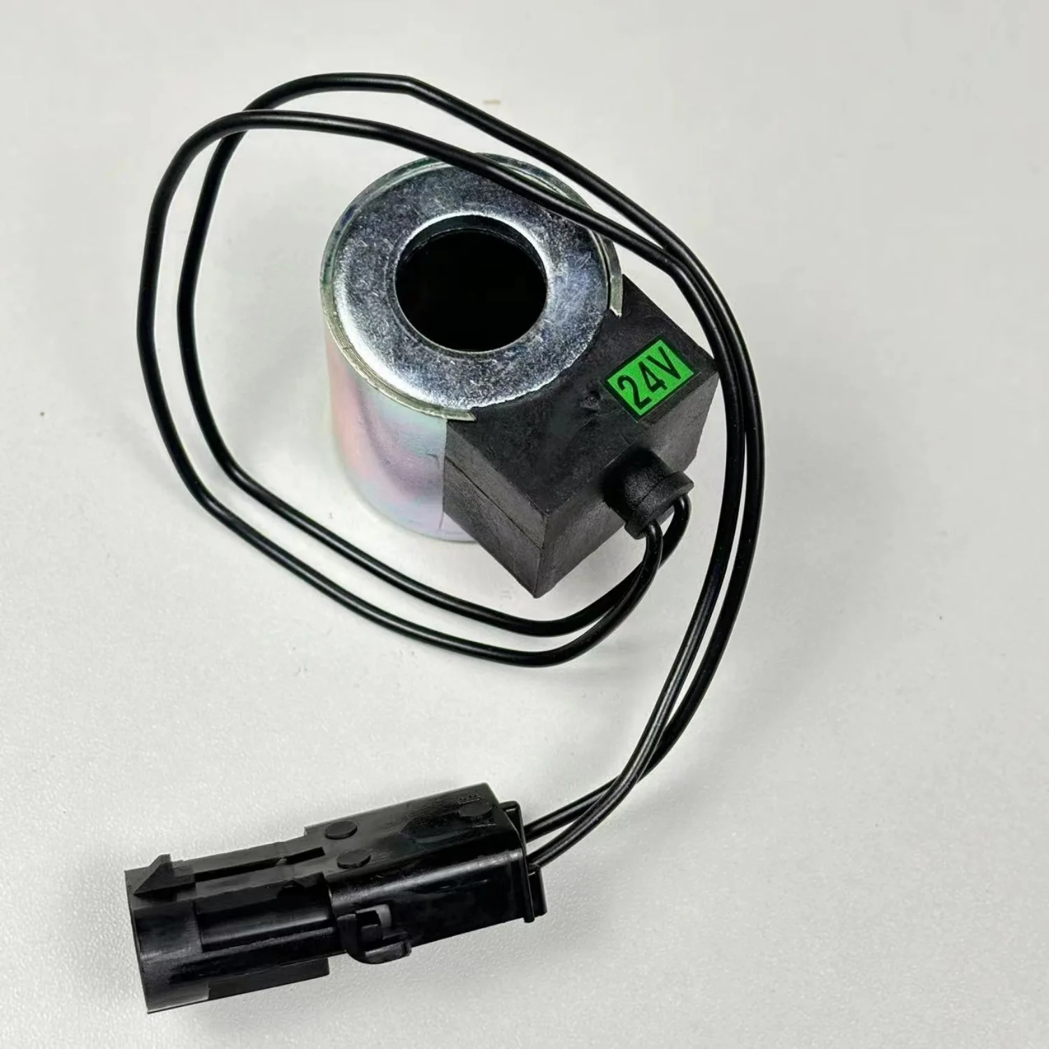 24V Solenoid Valve Coil 3003088 60099835-1 76074642 For Case 1850K 1850K LGP 1850K LT For New Holland D150 DC150PS High Quality
24V Solenoid Valve Coil 3003088 60099835-1 76074642 For Case 1850K 1850K LGP 1850K LT For New Holland D150 DC150PS High Quality