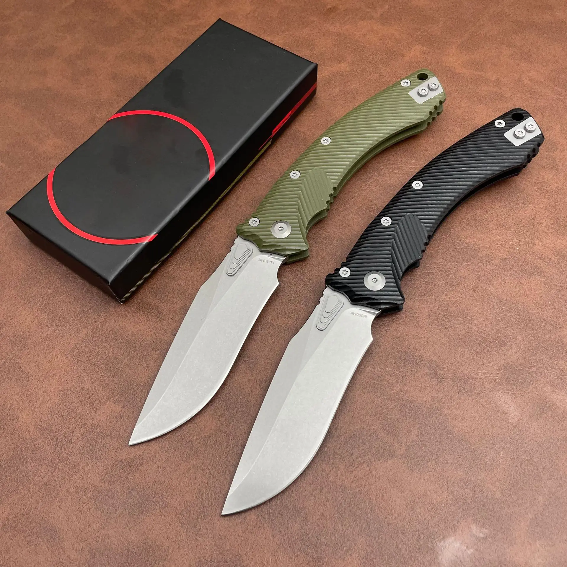 2Models Amphibian Manual Folding Knife 3.62" M390MK Plain Blade, G10 Handles
2Models Amphibian Manual Folding Knife 3.62" M390MK Plain Blade, G10 Handles