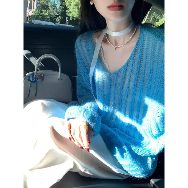 Korean Style Hollow Long-sleeved Knitted Sweater for Women, New Loose Blue Summer Sun Protection Style Thin Long-sleeved Top
Korean Style Hollow Long-sleeved Knitted Sweater for Women, New Loose Blue Summer Sun Protection Style Thin Long-sleeved Top