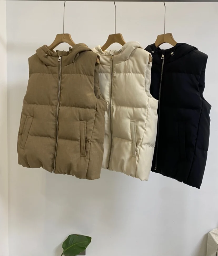 Loose Fitting Hooded Wool Blend down Vest Women's Regular Length Zipper Closure Pure Color Commute Style 90% White Goose down
Loose Fitting Hooded Wool Blend down Vest Women's Regular Length Zipper Closure Pure Color Commute Style 90% White Goose down