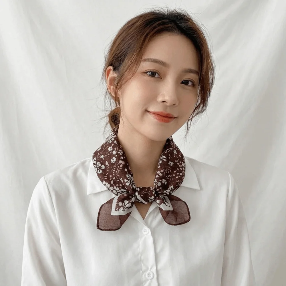 All-match Flower Cotton Linen Square Scarf Square Head Scarf Printed Silk Scarf Hair Tie Neckerchief Floral Kerchief Female
All-match Flower Cotton Linen Square Scarf Square Head Scarf Printed Silk Scarf Hair Tie Neckerchief Floral Kerchief Female