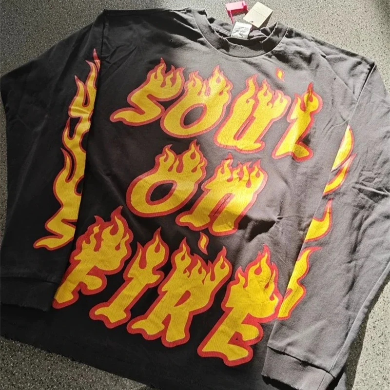 25SS Flame Printing Saint Michael Casual Hoodies Men Women 1:1 Washed Pure Cotton Long Sleeved T Shirts
25SS Flame Printing Saint Michael Casual Hoodies Men Women 1:1 Washed Pure Cotton Long Sleeved T Shirts