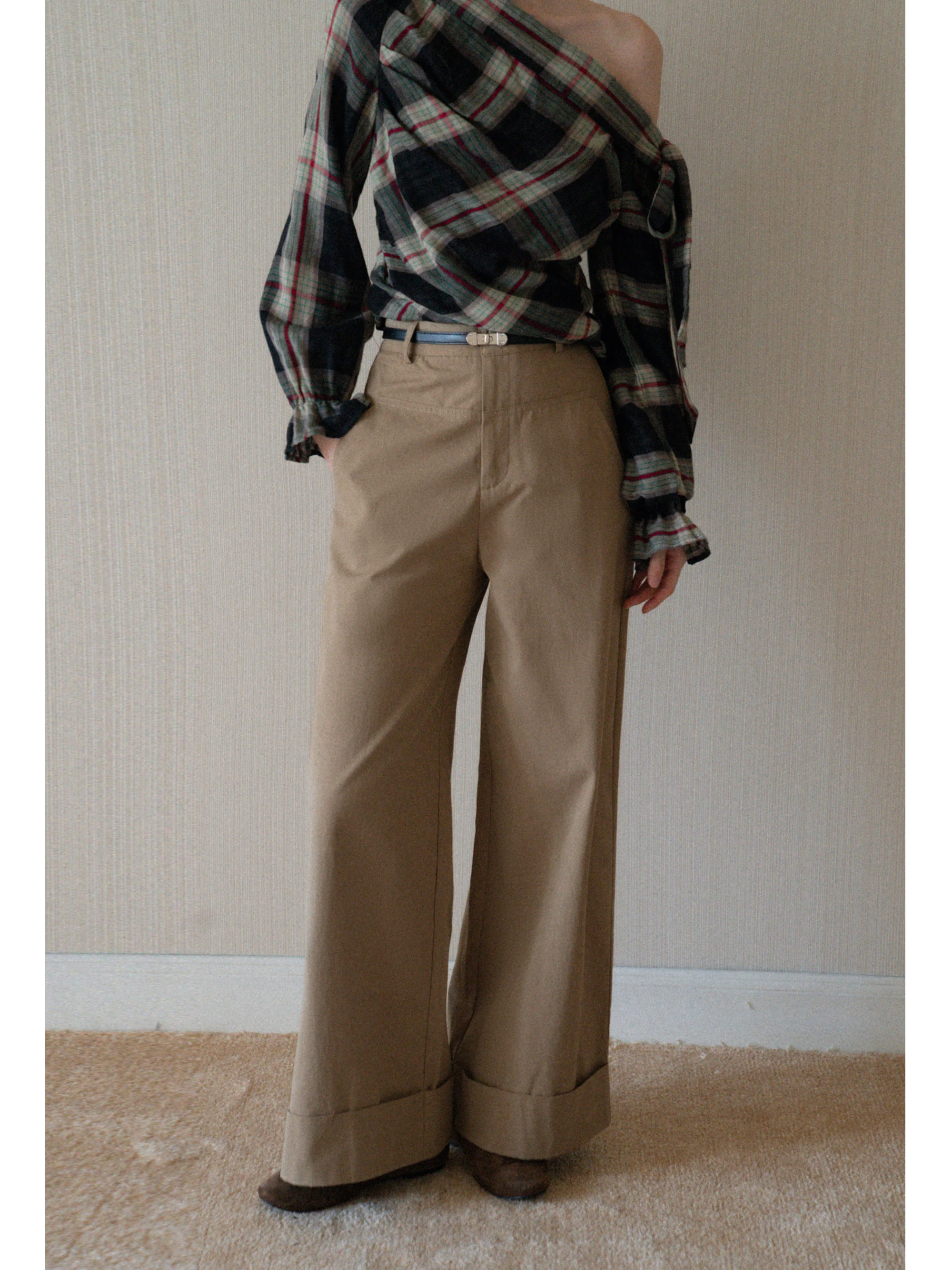 Eggka Casual High Waist Wide Leg Pants Cotton Straight Cut Design Slimming Loose Cuffed Autumn Fashionable Ladies Trousers
Eggka Casual High Waist Wide Leg Pants Cotton Straight Cut Design Slimming Loose Cuffed Autumn Fashionable Ladies Trousers