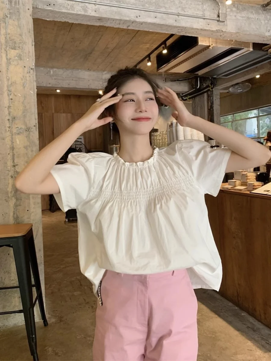 Korean Sle Sweet Cute Ruffle Collar ort Sve Doll irt Women Summer New Design Folded Bubble Sve Blouse Casual Loos...
Korean Sle Sweet Cute Ruffle Collar ort Sve Doll irt Women Summer New Design Folded Bubble Sve Blouse Casual Loos...