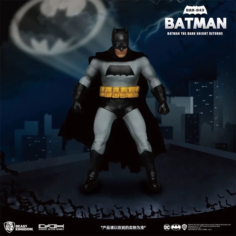 Новая фигурка Бэтмена от Beast Kingdom DAH 043, 20,5 см, коллекционная модель Dark Knight Returns, игрушка для взрослых, которую можно собирать и дарить в подарок.
Новая фигурка Бэтмена от Beast Kingdom DAH 043, 20,5 см, коллекционная модель Dark Knight Returns, игрушка для взрослых, которую можно собирать и дарить в подарок.