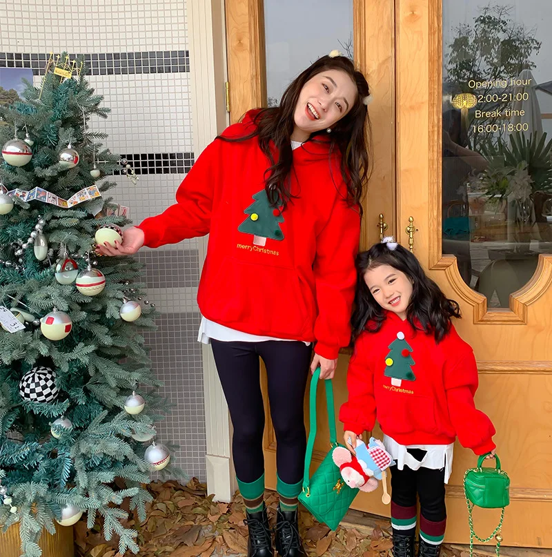 Parent-Child Matching Hoodie Christmas Family Winter Top Mother And Daughter Equal Thick Sweatshirts Mom Son Same Warm Hood Tee
Parent-Child Matching Hoodie Christmas Family Winter Top Mother And Daughter Equal Thick Sweatshirts Mom Son Same Warm Hood Tee