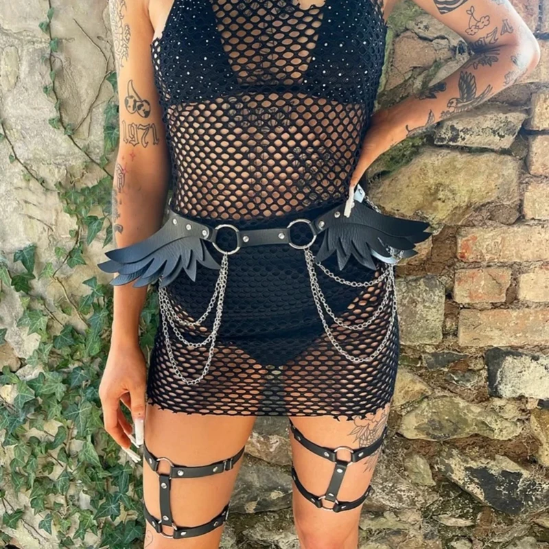 Angel Wing Decor Thigh Belt Punk PU Leather Leg Chain Garter Belt Thigh Black Body Chain Festival Rave Body Accessory for Women
Angel Wing Decor Thigh Belt Punk PU Leather Leg Chain Garter Belt Thigh Black Body Chain Festival Rave Body Accessory for Women