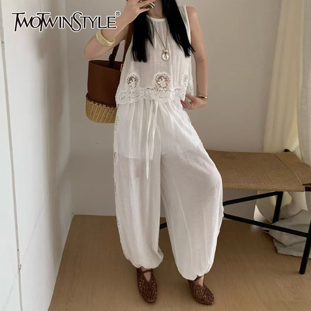 TWOTWINSTYLE Embroidery Mesh Two Piece Sets for Women O Neck Sleeveless Top High Waist Loose Pant Solid Set Female Fashion 2026
TWOTWINSTYLE Embroidery Mesh Two Piece Sets for Women O Neck Sleeveless Top High Waist Loose Pant Solid Set Female Fashion 2026