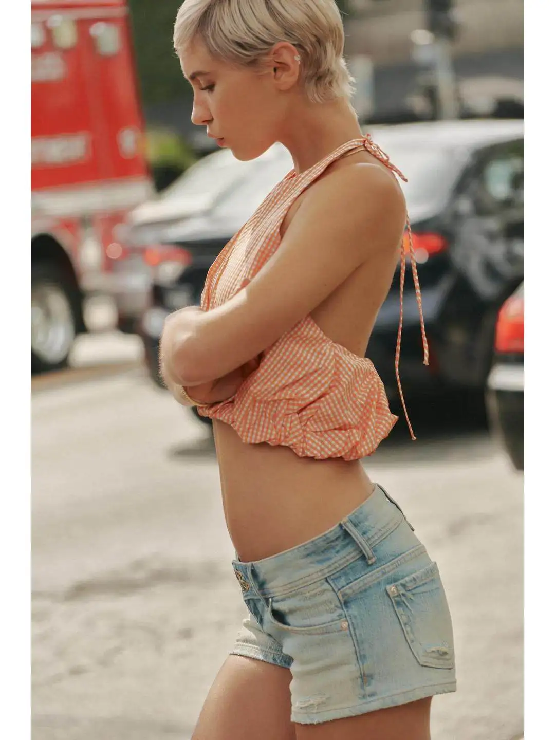 Knot Balloon Feel Backless Top Collar Buttoned Design Small Grid Pattern Hanging Neckline Women's Short Length Poly...