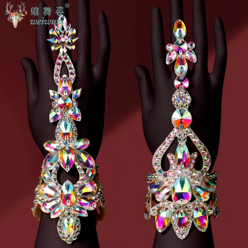 Belly Dancing Performance Bracelet High-end Elegant Mittens Female Adult Exquisite Performance Rhinestone Matching Accessories
Belly Dancing Performance Bracelet High-end Elegant Mittens Female Adult Exquisite Performance Rhinestone Matching Accessories
