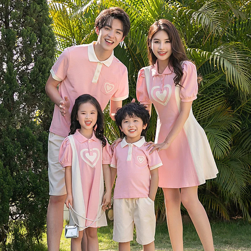 Mother and Daughter Long Pink T Shirt Father and Son Matching Cotton Tee Shirts Family Cute Outfit Mom Dad and Children Clothing
Mother and Daughter Long Pink T Shirt Father and Son Matching Cotton Tee Shirts Family Cute Outfit Mom Dad and Children Clothing
