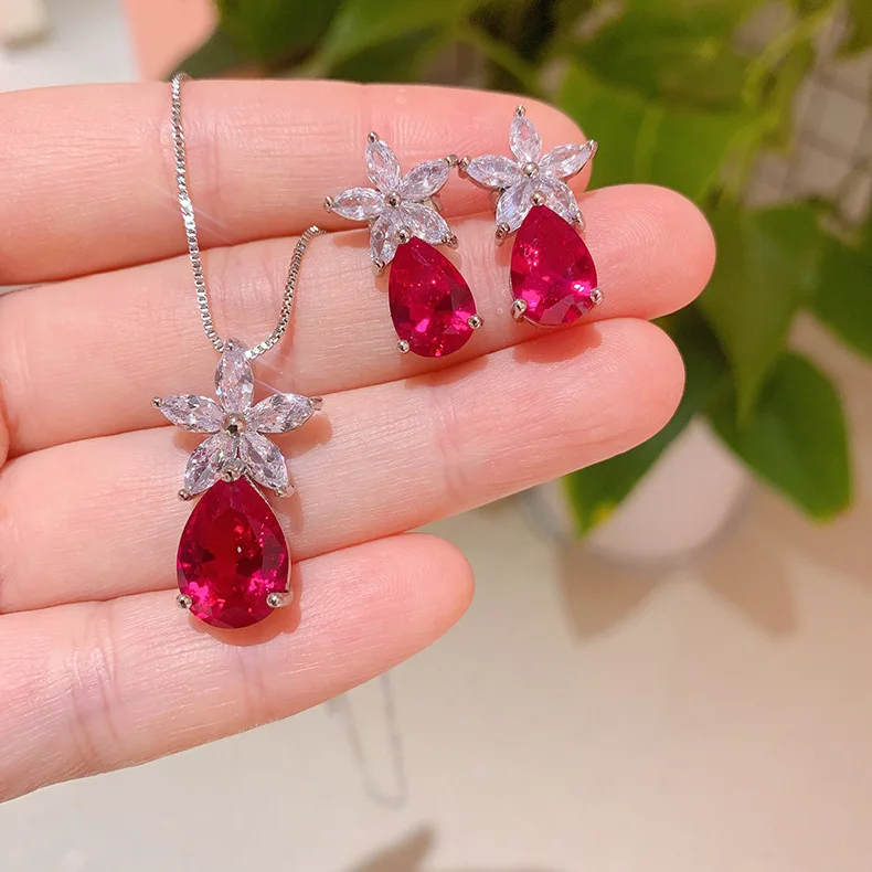 Pear Shaped Water Droplets Red Crystal Pendant Necklace and Earring Flower Female Set 925 Sterling Silver Jewelry Friend Gift
Pear Shaped Water Droplets Red Crystal Pendant Necklace and Earring Flower Female Set 925 Sterling Silver Jewelry Friend Gift