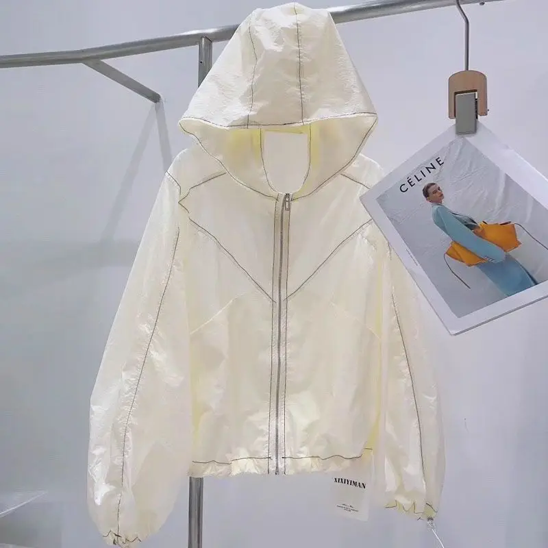 Sunscreen Coat Female 2026 New Summer Hooded Sun-Protective Clothing Jacket Women Temperament Breathable Cardigan Frivolous Tops
Sunscreen Coat Female 2026 New Summer Hooded Sun-Protective Clothing Jacket Women Temperament Breathable Cardigan Frivolous Tops