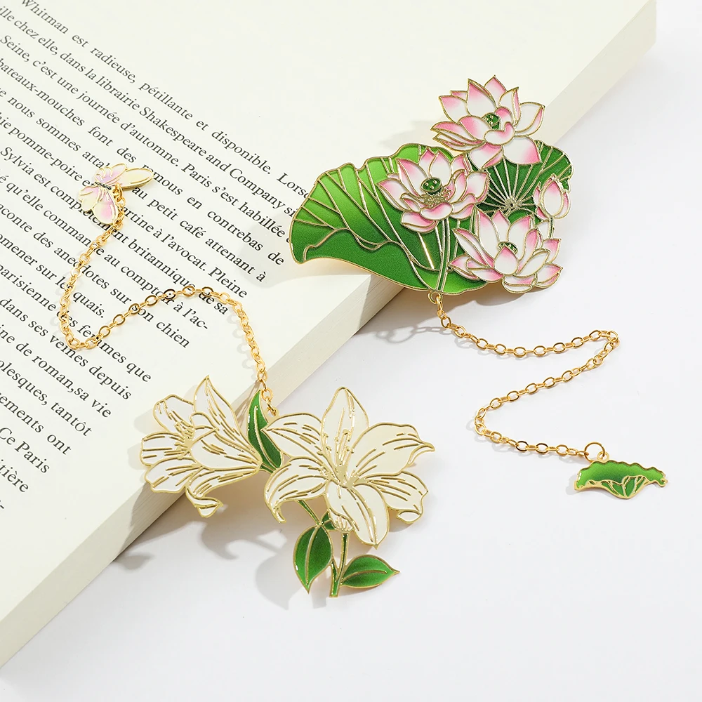 1pcs Lotus Flower Metal Bookmark with Tassel Pendant, small gift for friends, suitable for daily use and special occasions
1pcs Lotus Flower Metal Bookmark with Tassel Pendant, small gift for friends, suitable for daily use and special occasions