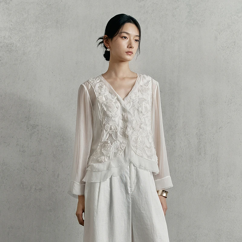 Women's Long Sve Silk Blouse Summer New Sle V-Ne Tassel Decorated Loose Fit Outerwear with Lace Trim by a Life on the ...
Women's Long Sve Silk Blouse Summer New Sle V-Ne Tassel Decorated Loose Fit Outerwear with Lace Trim by a Life on the ...