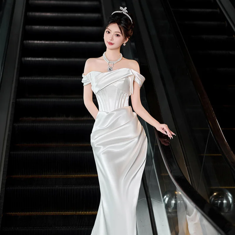 French Satin Light Wedding Dress Bride Niche High-end Light Luxury Off-shoulder Outdoor Dress Mermaid White Engagement Dress
French Satin Light Wedding Dress Bride Niche High-end Light Luxury Off-shoulder Outdoor Dress Mermaid White Engagement Dress