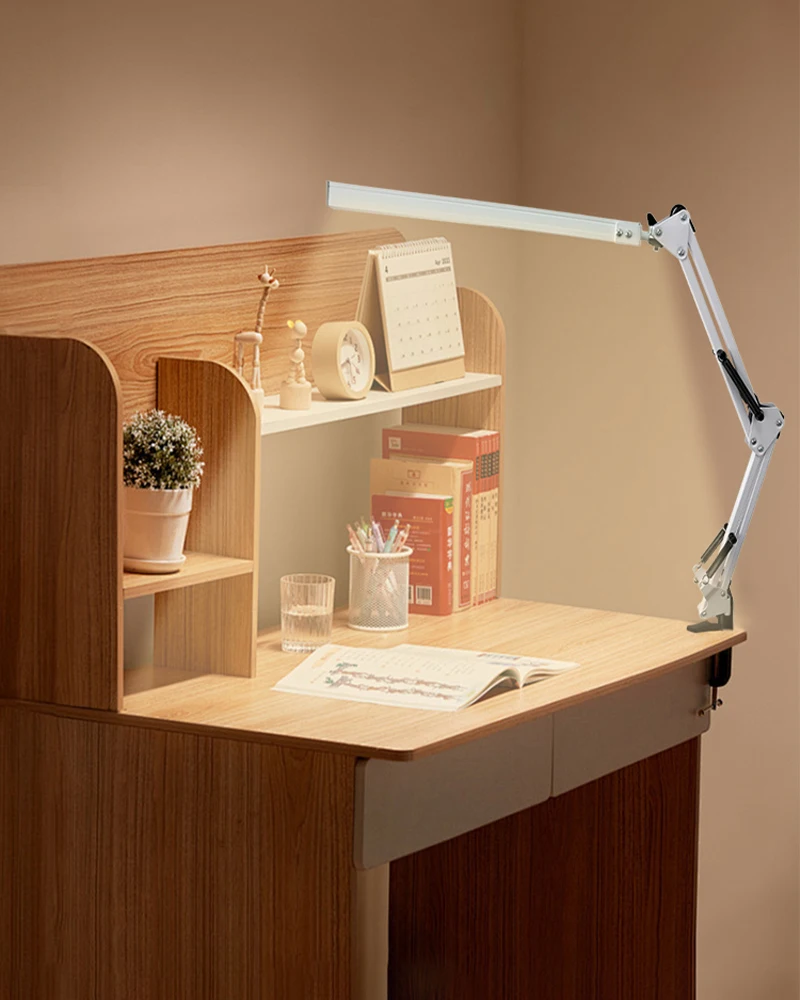 Светодиодная настольная лампа с поворотным кронштейном, 10 уровней яркости, 3 режима освещения, 10 Вт, с креплением-прищепкой, с регулировкой яркости для защиты глаз, новинка
Светодиодная настольная лампа с поворотным кронштейном, 10 уровней яркости, 3 режима освещения, 10 Вт, с креплением-прищепкой, с регулировкой яркости для защиты глаз, новинка