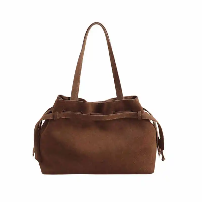 Suede Women's Armpit Bag 2025 New Niche Design Large Capacity Vintage Frosted Cowhide Fashionable Handbag Shoulder Bag
Suede Women's Armpit Bag 2025 New Niche Design Large Capacity Vintage Frosted Cowhide Fashionable Handbag Shoulder Bag