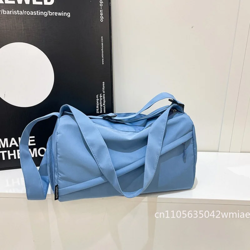 2026 New Women's Travel Bag Fashionable High Quality Large Capacity Luggage Bag Solid Color Multi Functional Moving Storage Bag
2026 New Women's Travel Bag Fashionable High Quality Large Capacity Luggage Bag Solid Color Multi Functional Moving Storage Bag