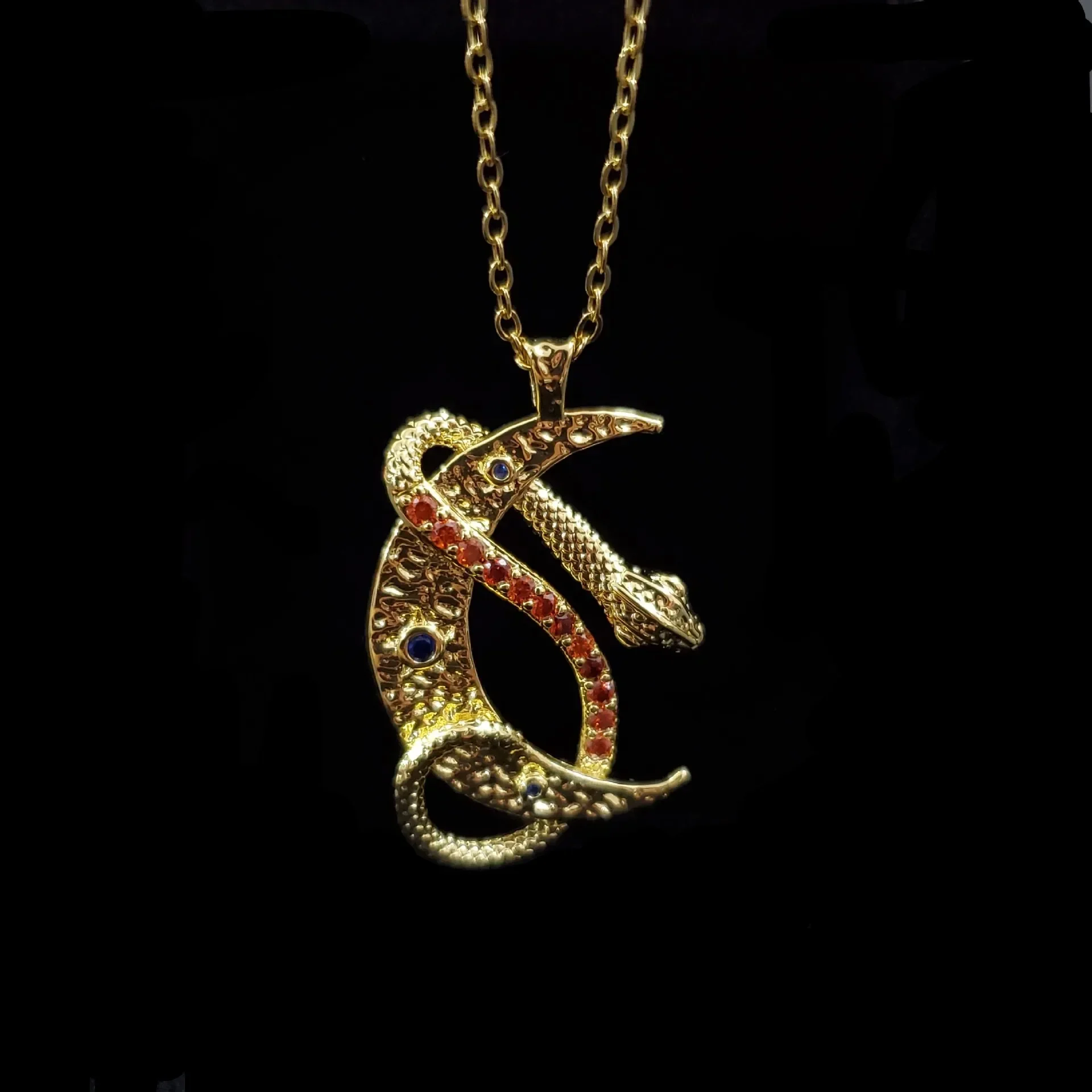 MDL Moissa!ite style and the United States cross-border foreign trade popular men's jewellery moon snake element necklace retro
MDL Moissa!ite style and the United States cross-border foreign trade popular men's jewellery moon snake element necklace retro
