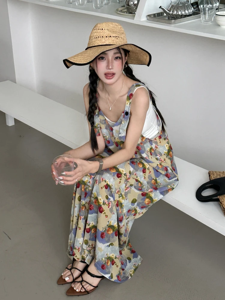 Ele Vintage Oiled Look One-Piece Pants Women Summer Loose Casual Draped Floral Wide Leg Strap Pants
Ele Vintage Oiled Look One-Piece Pants Women Summer Loose Casual Draped Floral Wide Leg Strap Pants