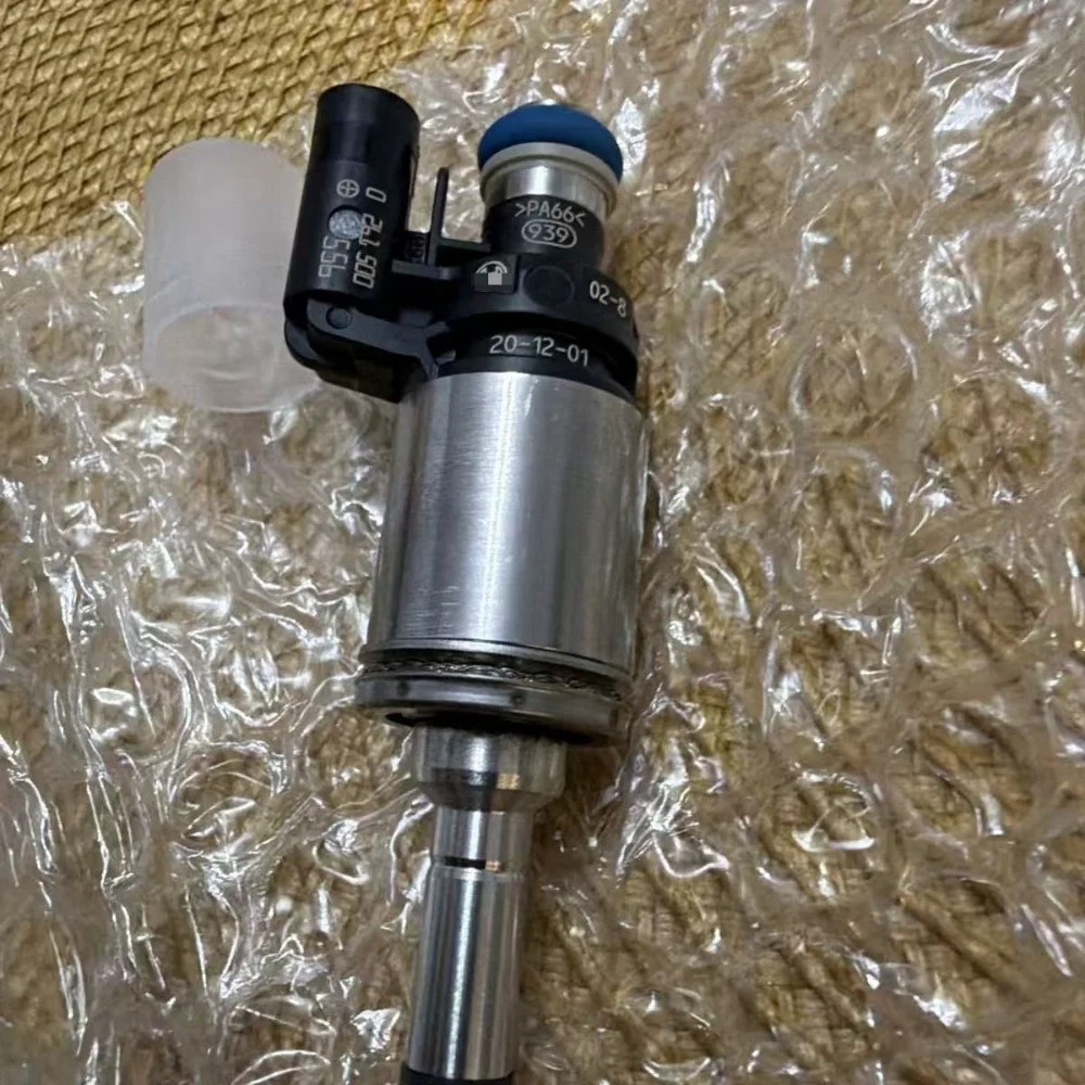 NEW CM5Z-9F593-C CM5G-9F593-FB Nozzle fuel injector for 2017 Ford Ecosport Einspritzdüse 1.0 EcoBoost Benzin 92kW (125 HP) 1.0L
NEW CM5Z-9F593-C CM5G-9F593-FB Nozzle fuel injector for 2017 Ford Ecosport Einspritzdüse 1.0 EcoBoost Benzin 92kW (125 HP) 1.0L