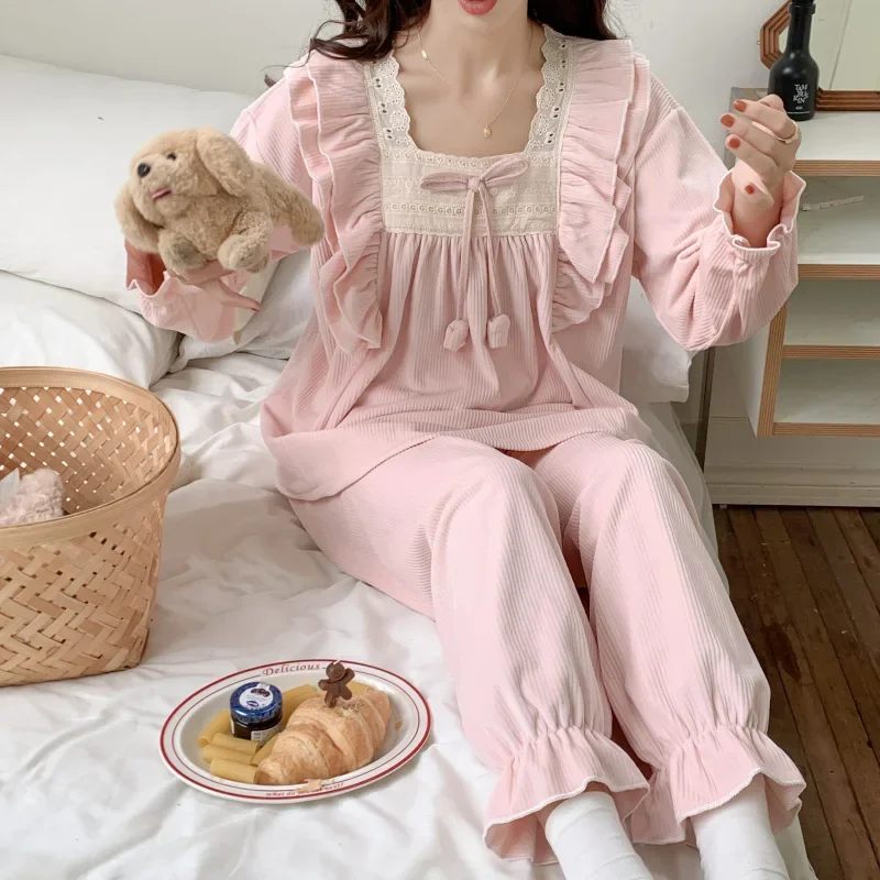 Hai Dao Velvet Pajamas Women's Autumn Winter 2025 Trendy Thin Soft Cashmere Long Sleeve Homewear for Women Square Collar New
Hai Dao Velvet Pajamas Women's Autumn Winter 2025 Trendy Thin Soft Cashmere Long Sleeve Homewear for Women Square Collar New