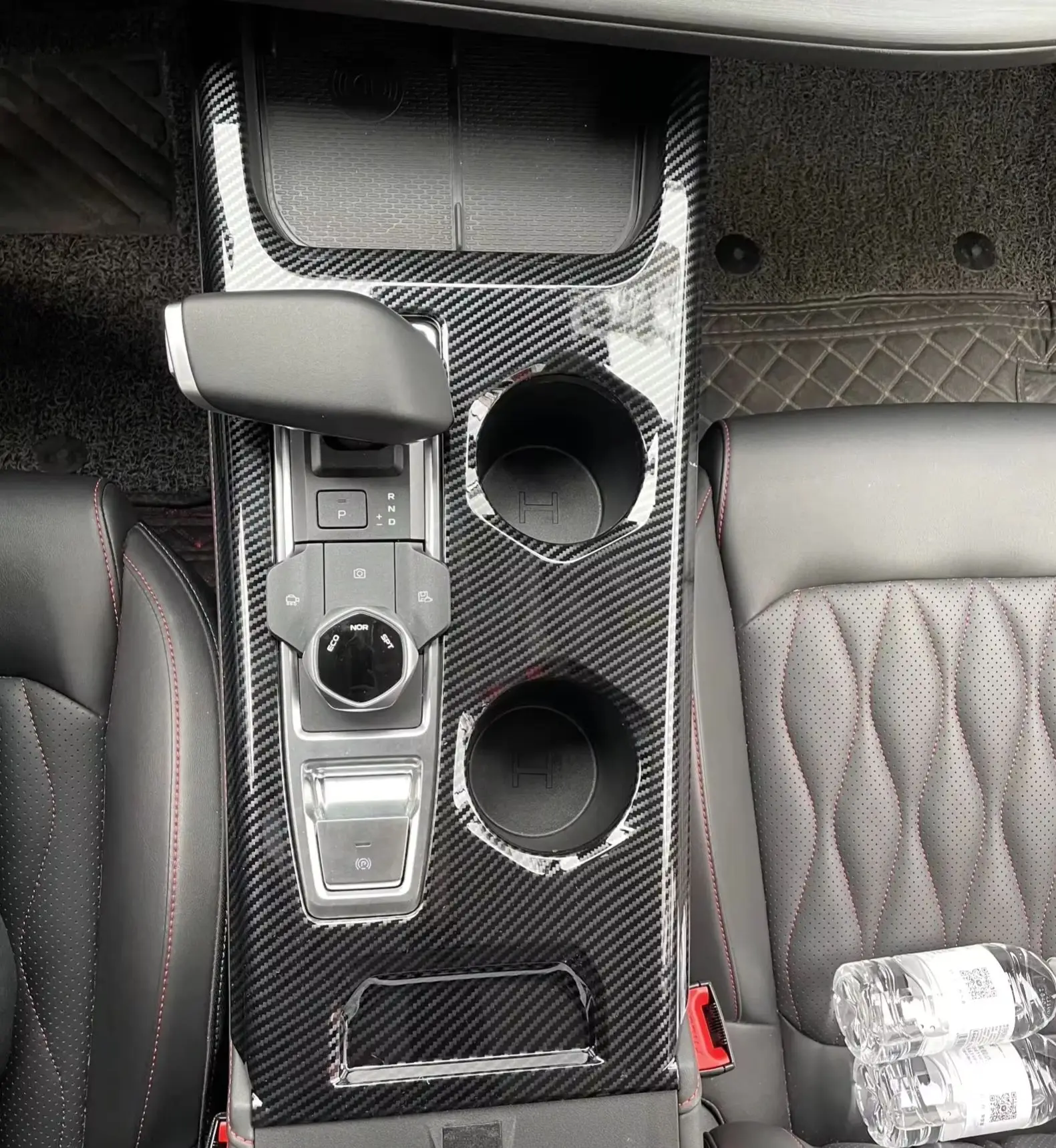 For Changan CS55 Plus 2022 2023 2024 ABS Gear Shift Panel Cover Front Water Cup Holder Trims Decoration Sticker Car Accessories
For Changan CS55 Plus 2022 2023 2024 ABS Gear Shift Panel Cover Front Water Cup Holder Trims Decoration Sticker Car Accessories