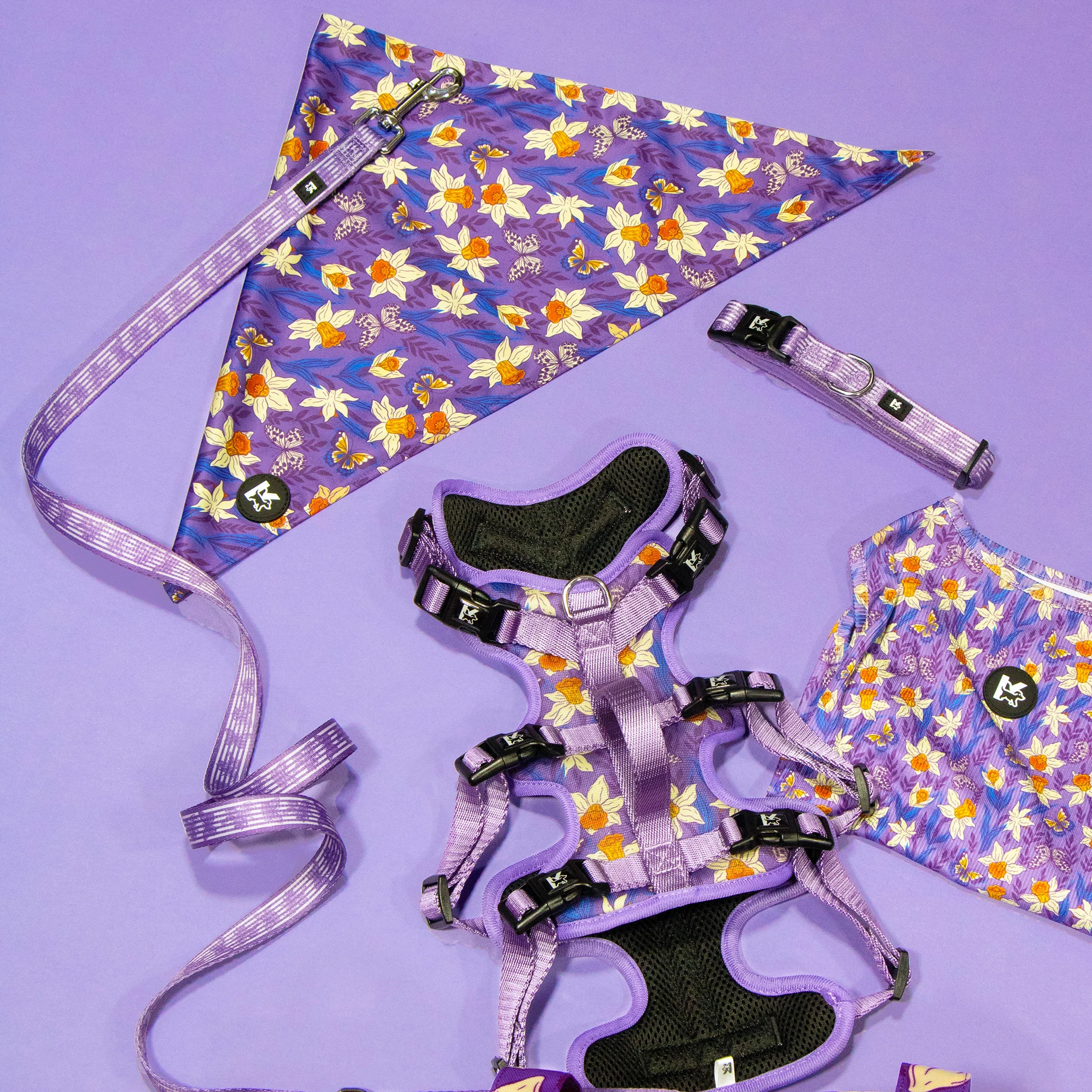 Dancing Daffodils Series Pet Chest Harness/ Collar/Leash And Towel Suitable for Small Large Dogs Floral Design Pet Accessories
Dancing Daffodils Series Pet Chest Harness/ Collar/Leash And Towel Suitable for Small Large Dogs Floral Design Pet Accessories