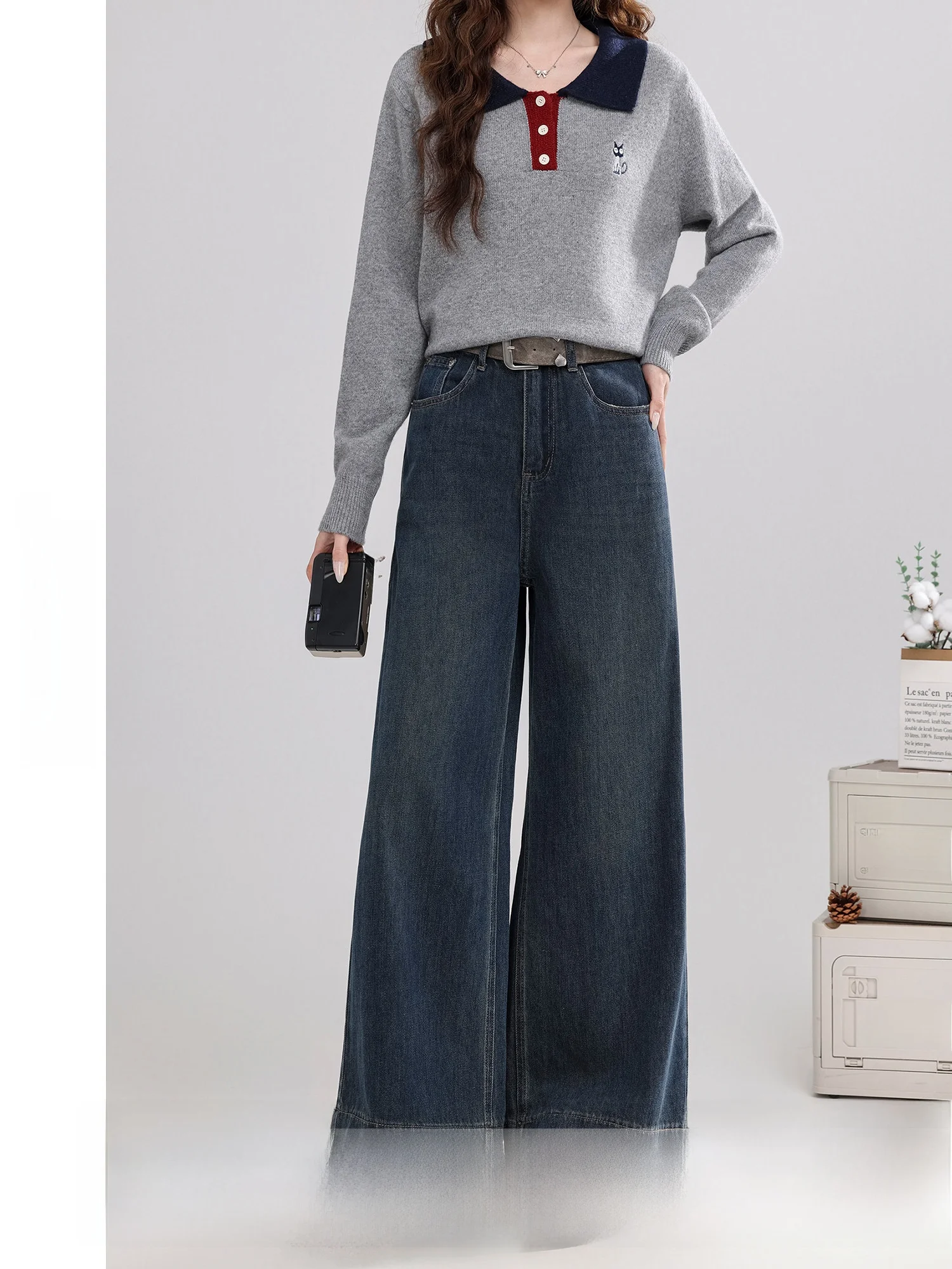 Ретро-джинсы синего цвета с широкими штанинами, женские повседневные брюки с высокой талией, длинные, осенне-зимние, хлопковые, с цветной молнией на карманах
Ретро-джинсы синего цвета с широкими штанинами, женские повседневные брюки с высокой талией, длинные, осенне-зимние, хлопковые, с цветной молнией на карманах