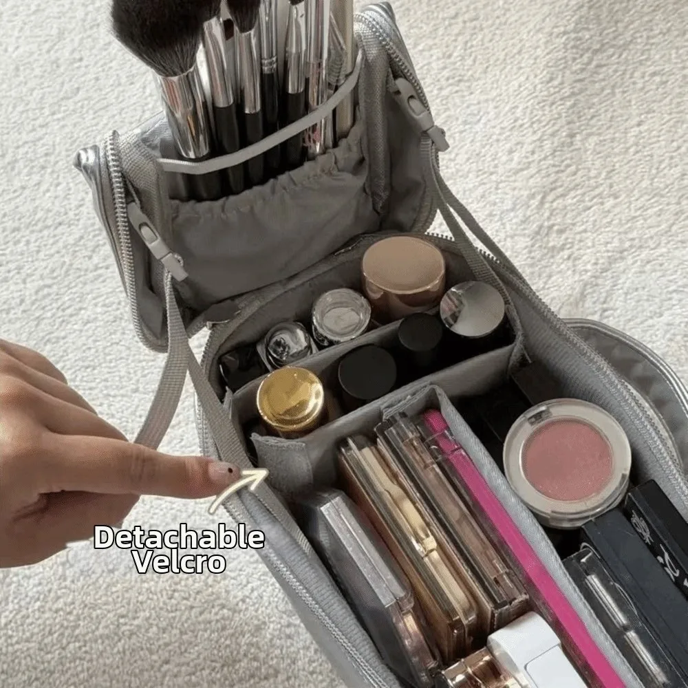 PU Leather Silver Makeup Bag Multi-functional Detachable Cosmetic Storage Pouch with Handle Large Capacity
PU Leather Silver Makeup Bag Multi-functional Detachable Cosmetic Storage Pouch with Handle Large Capacity