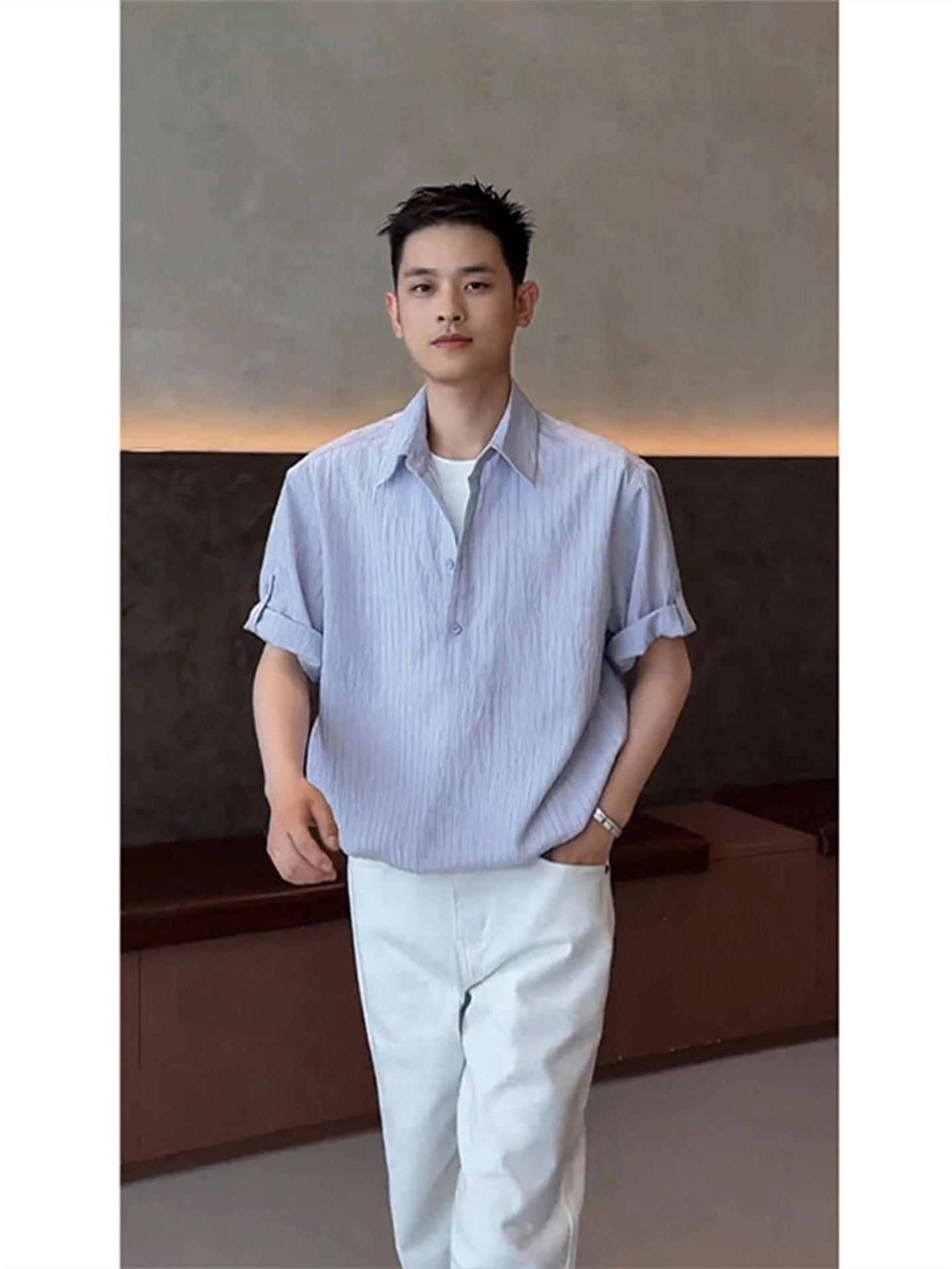 Adjustable Hem Short Sleeve Men's Shirt Summer Casual Style Lightweight Purple Design Fake Two-Piece Loose Fit Breathable
Adjustable Hem Short Sleeve Men's Shirt Summer Casual Style Lightweight Purple Design Fake Two-Piece Loose Fit Breathable