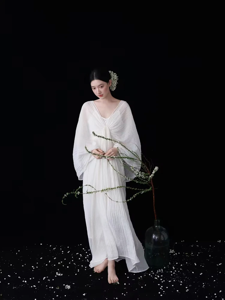 New 2026 Chinese Style Photography Clothes for Girls Soft Cool Feeling Personal Portrait Photography Studio Clothes
New 2026 Chinese Style Photography Clothes for Girls Soft Cool Feeling Personal Portrait Photography Studio Clothes