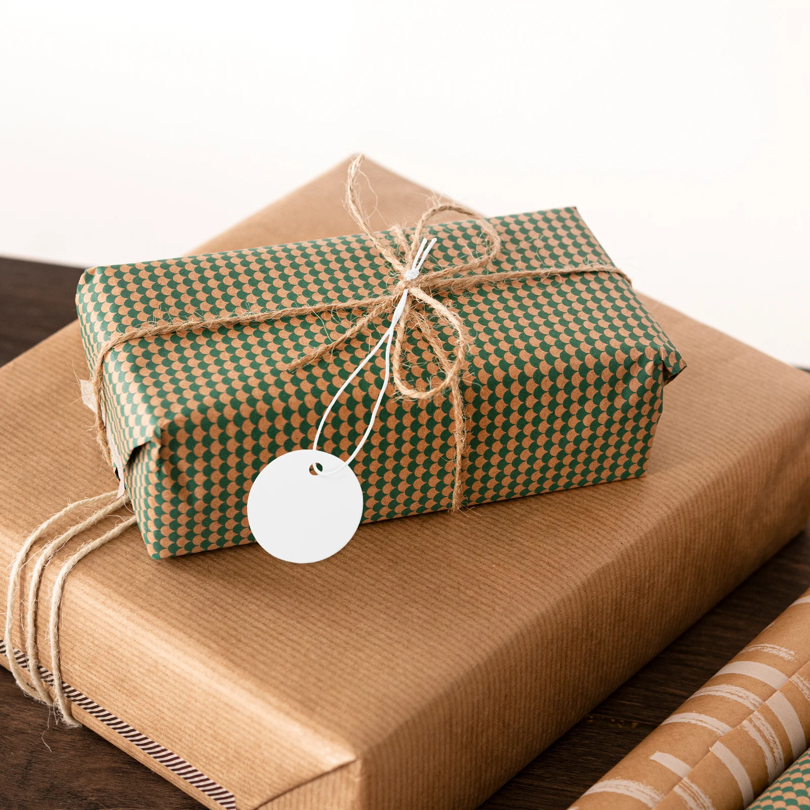 100pcs Elastic Rope Tags Blank White Round Labels for Jewelry Gift Packaging Handwritten String Attached Clothes Price
100pcs Elastic Rope Tags Blank White Round Labels for Jewelry Gift Packaging Handwritten String Attached Clothes Price